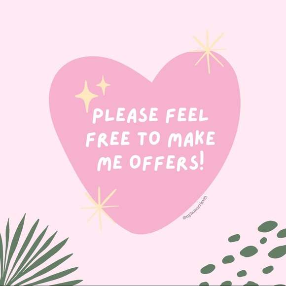 ✨MAKE ME OFFERS✨ - Picture 1 of 1